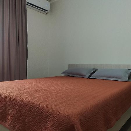 Appartement Aura On Sydykova Street 290 à Bichkek Extérieur photo